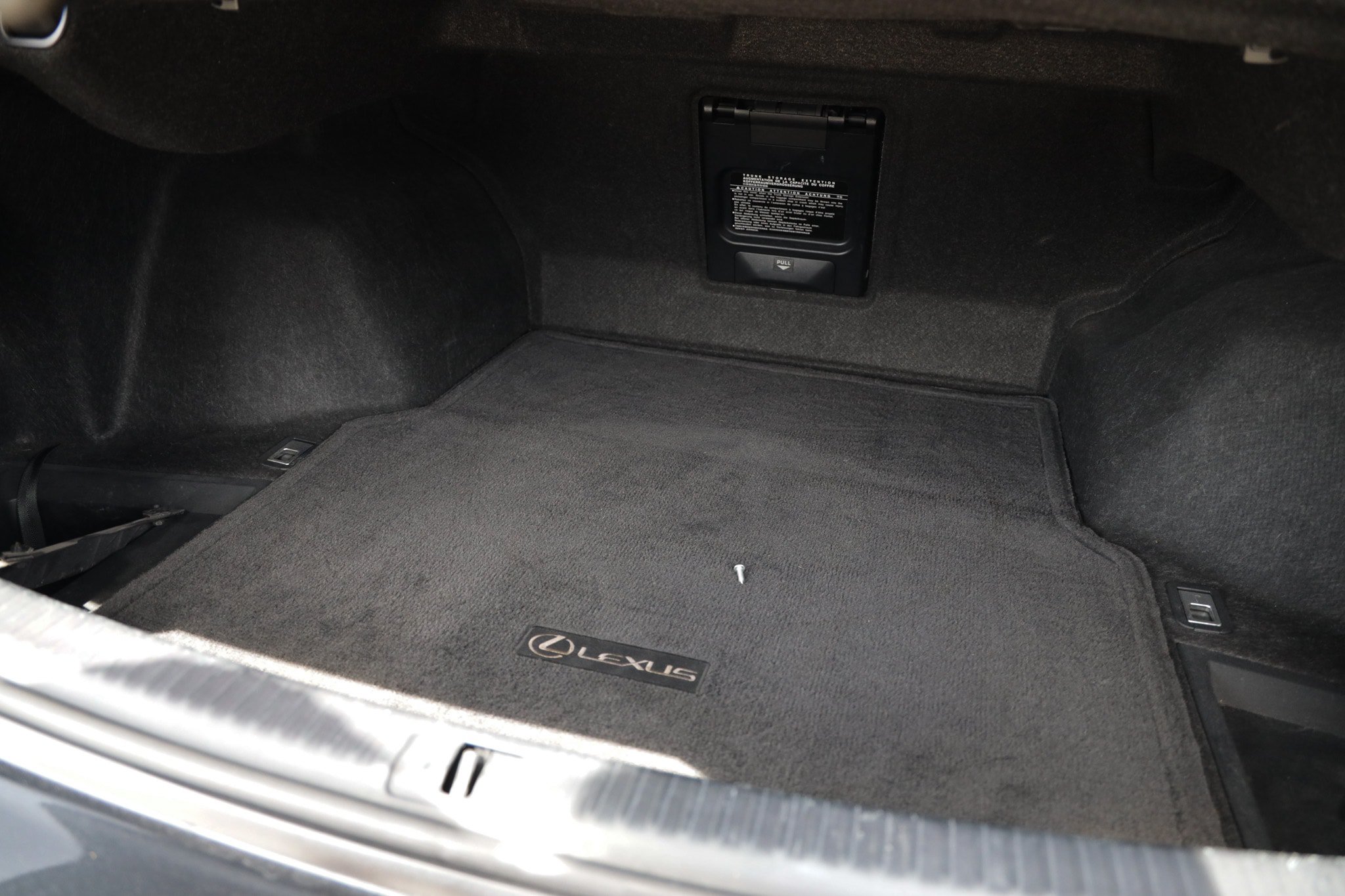 Used 2011 Lexus IS 350 w/ Premium Pkg Value Edition RWD image 26