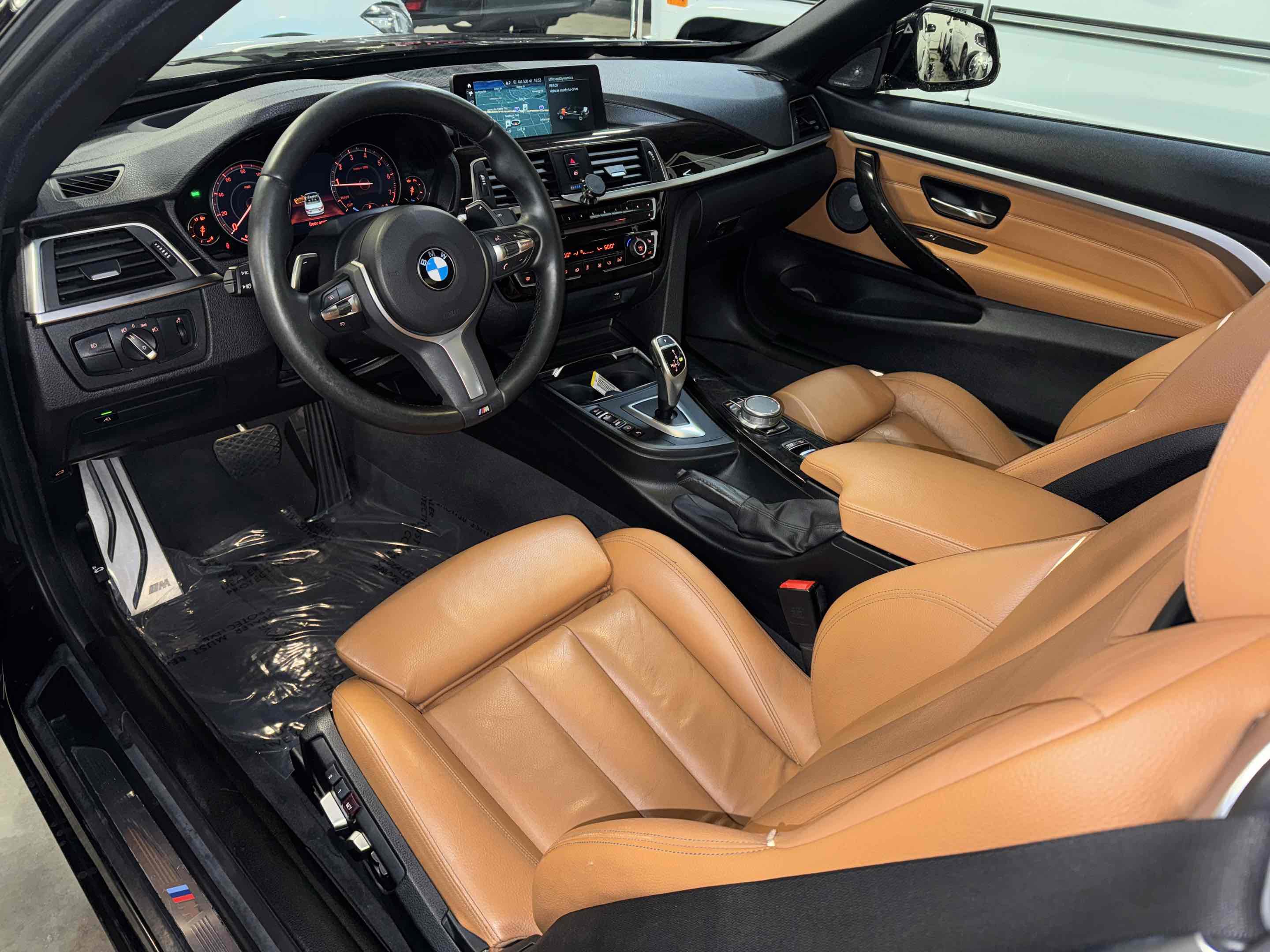 Used 2019 BMW 440i Convertible image 3