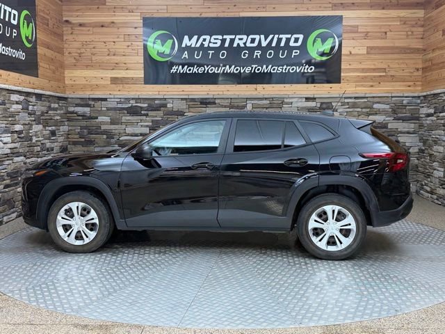 Used 2024 Chevrolet Trax LS FWD image 6