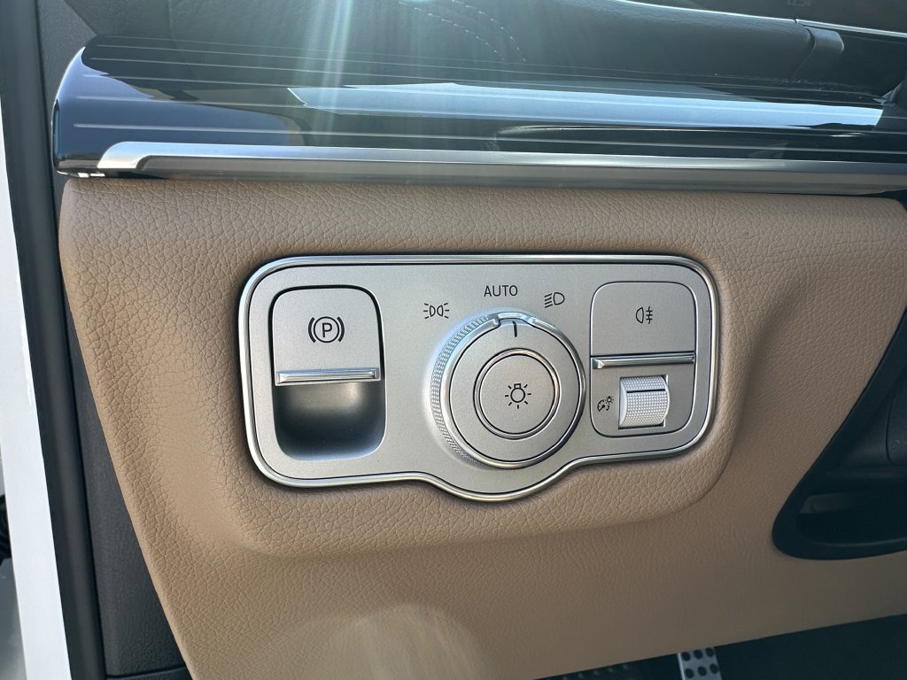 New 2026 Mercedes-Benz GLS 450 4MATIC image 36