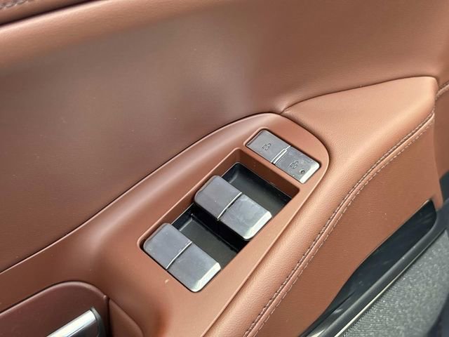 New 2025 Lincoln Navigator L Reserve image 24