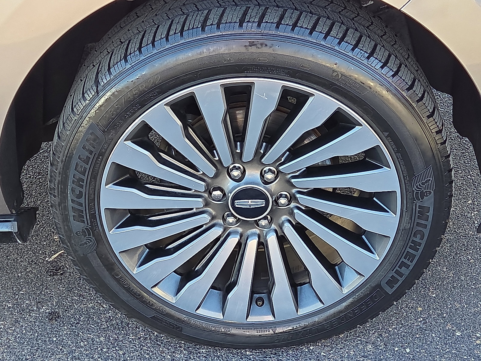 Used 2019 Lincoln Navigator L Reserve image 6