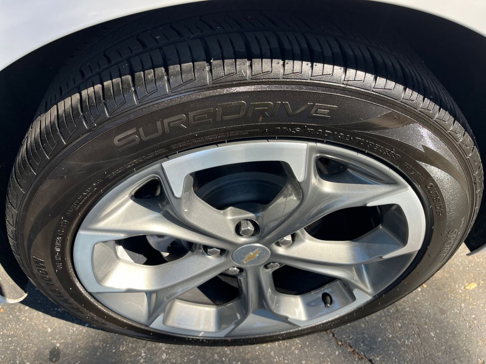 Used 2024 Chevrolet Malibu LT image 29