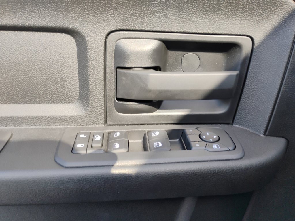 New 2026 RAM 2500 Tradesman AWD/4WD image 18