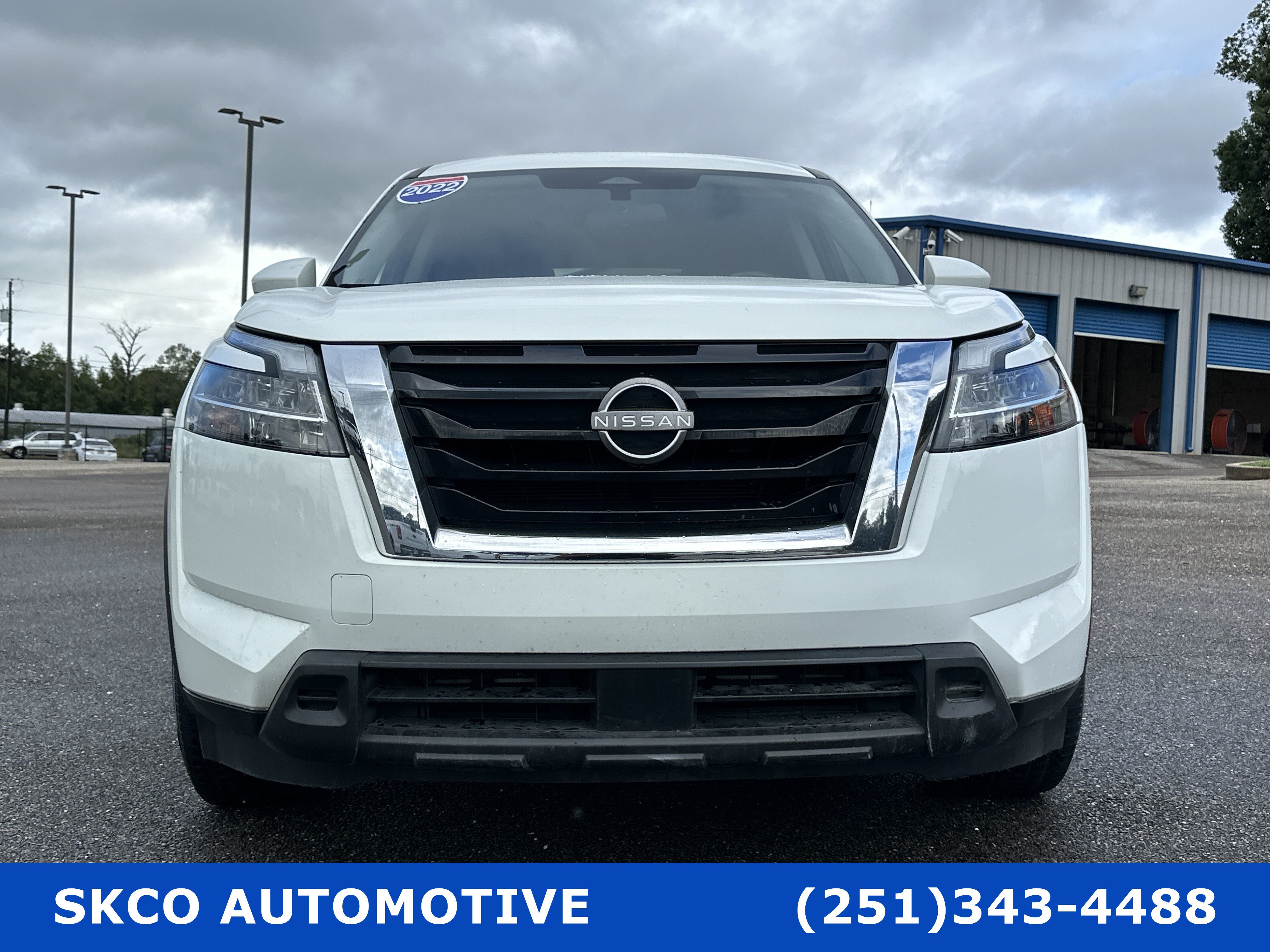 Used 2022 Nissan Pathfinder SV FWD image 8