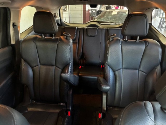 Used 2023 Subaru Ascent Touring image 30