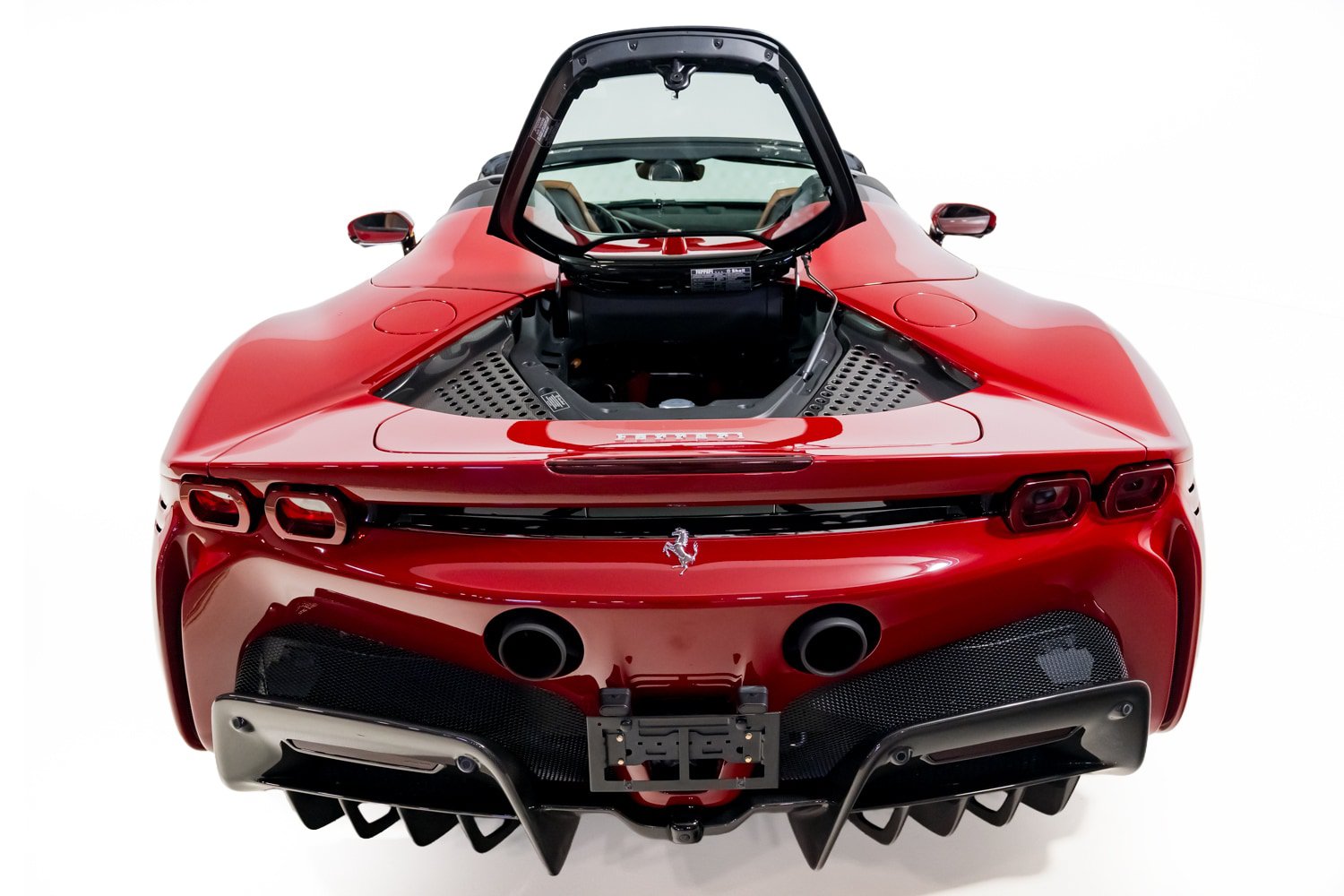 Used 2023 Ferrari SF90 Spider AWD/4WD image 54