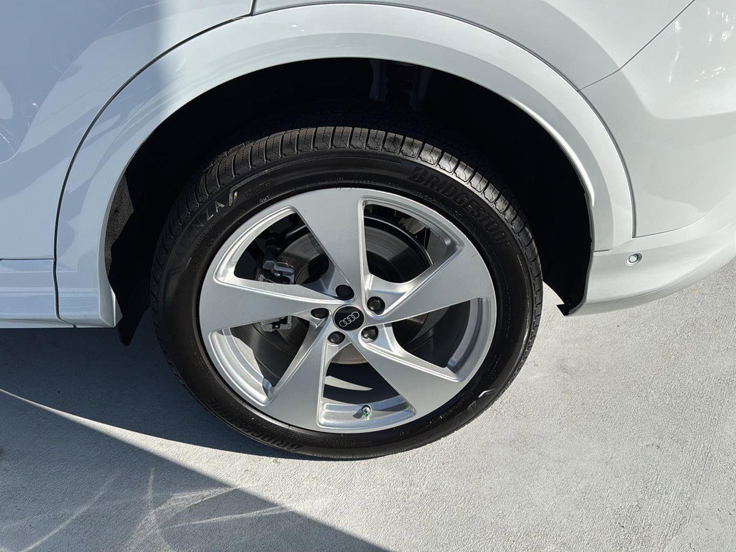 Used 2025 Audi Q5 Premium Plus image 31