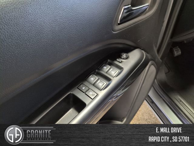 Used 2022 GMC Canyon AT4 w/ Trailering Package image 11