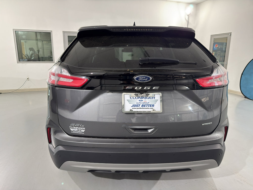 Used 2024 Ford Edge SEL w/ Convenience Package image 7