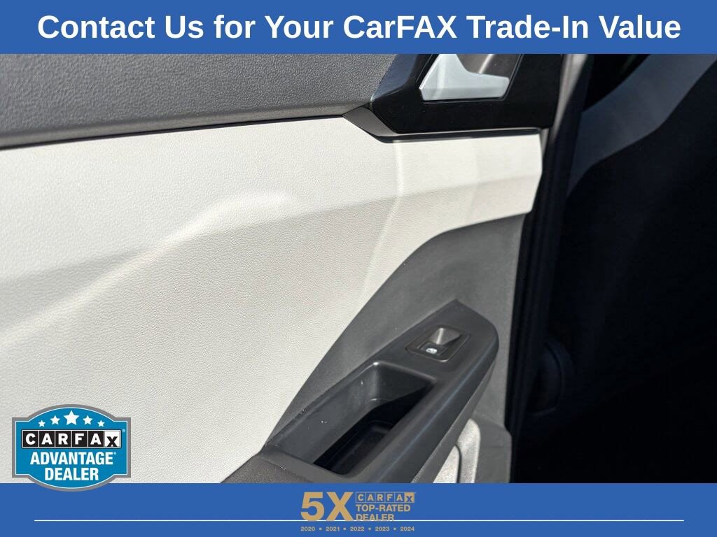 Used 2024 Volkswagen Taos S image 27