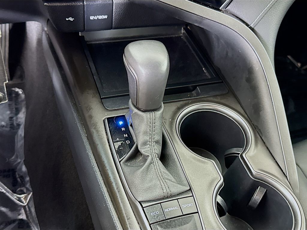 Certified 2024 Toyota Camry SE FWD image 10