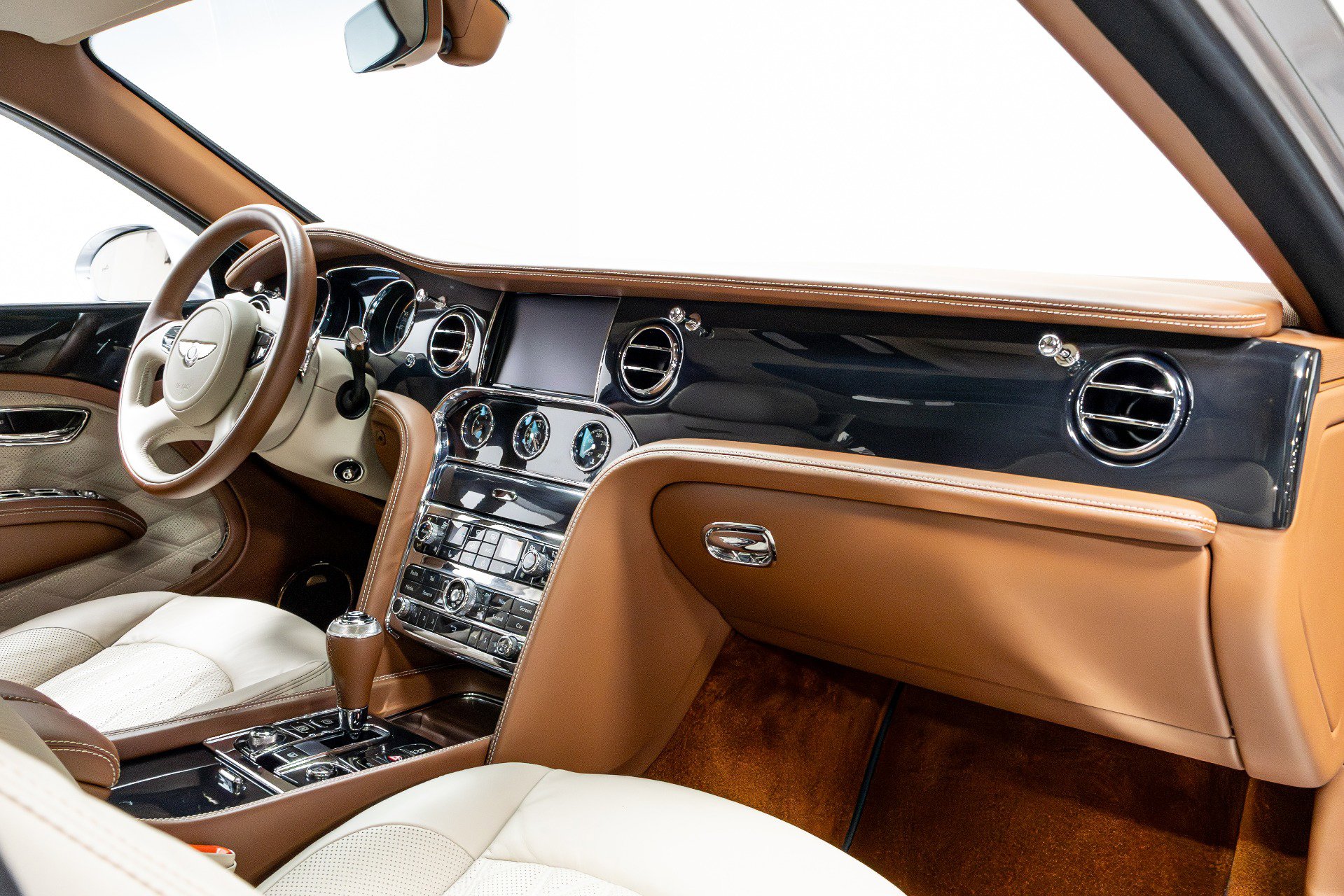 Used 2017 Bentley Mulsanne Speed image 27