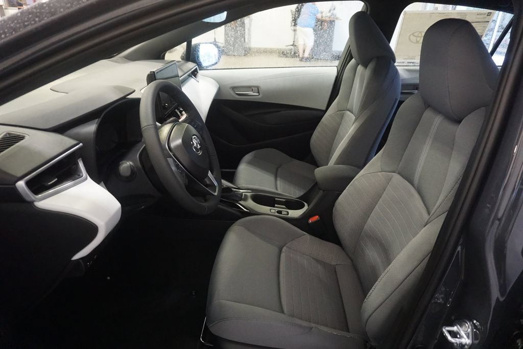 New 2026 Toyota Corolla SE FWD image 19
