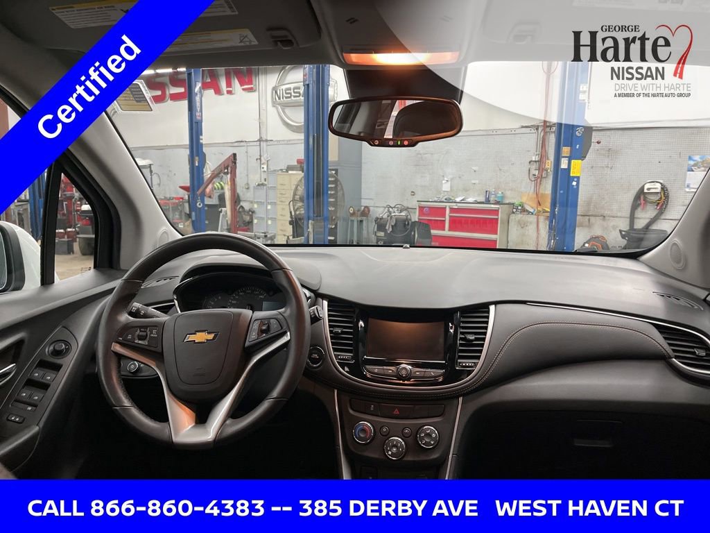 Used 2022 Chevrolet Trax LT w/ LT Convenience Package image 33