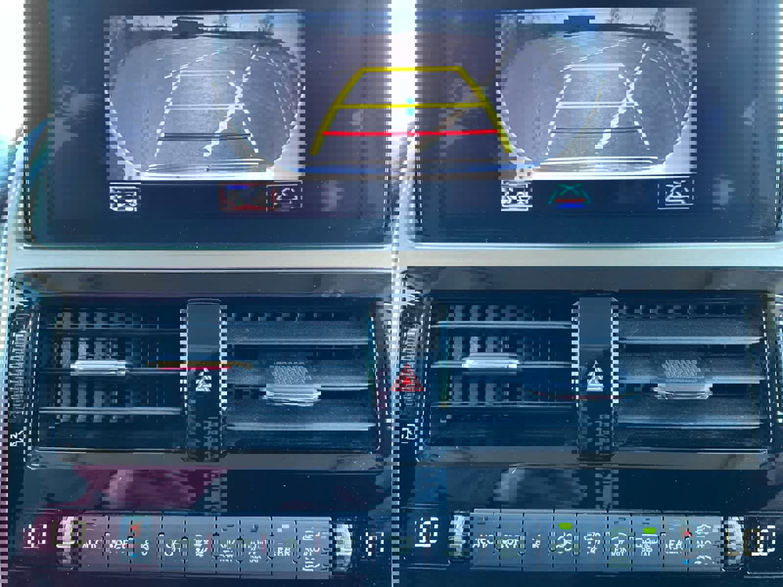 Used 2023 Lexus GX 460 Premium w/ Premium Package image 18