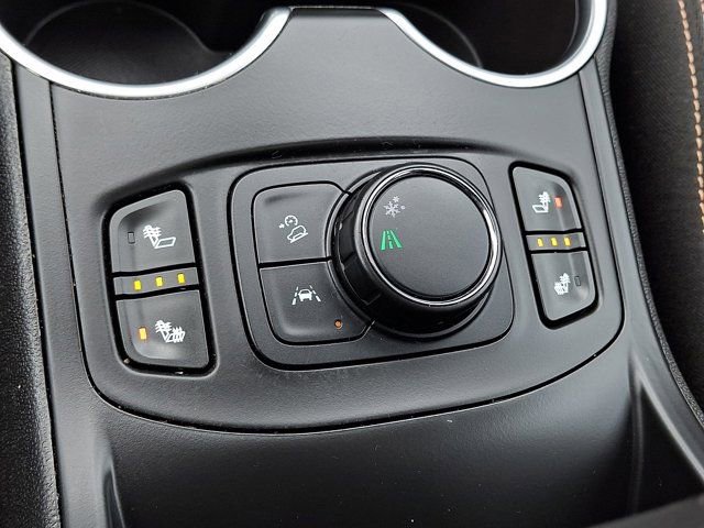 Used 2020 GMC Terrain SLE w/ Driver Convenience Package FWD image 29