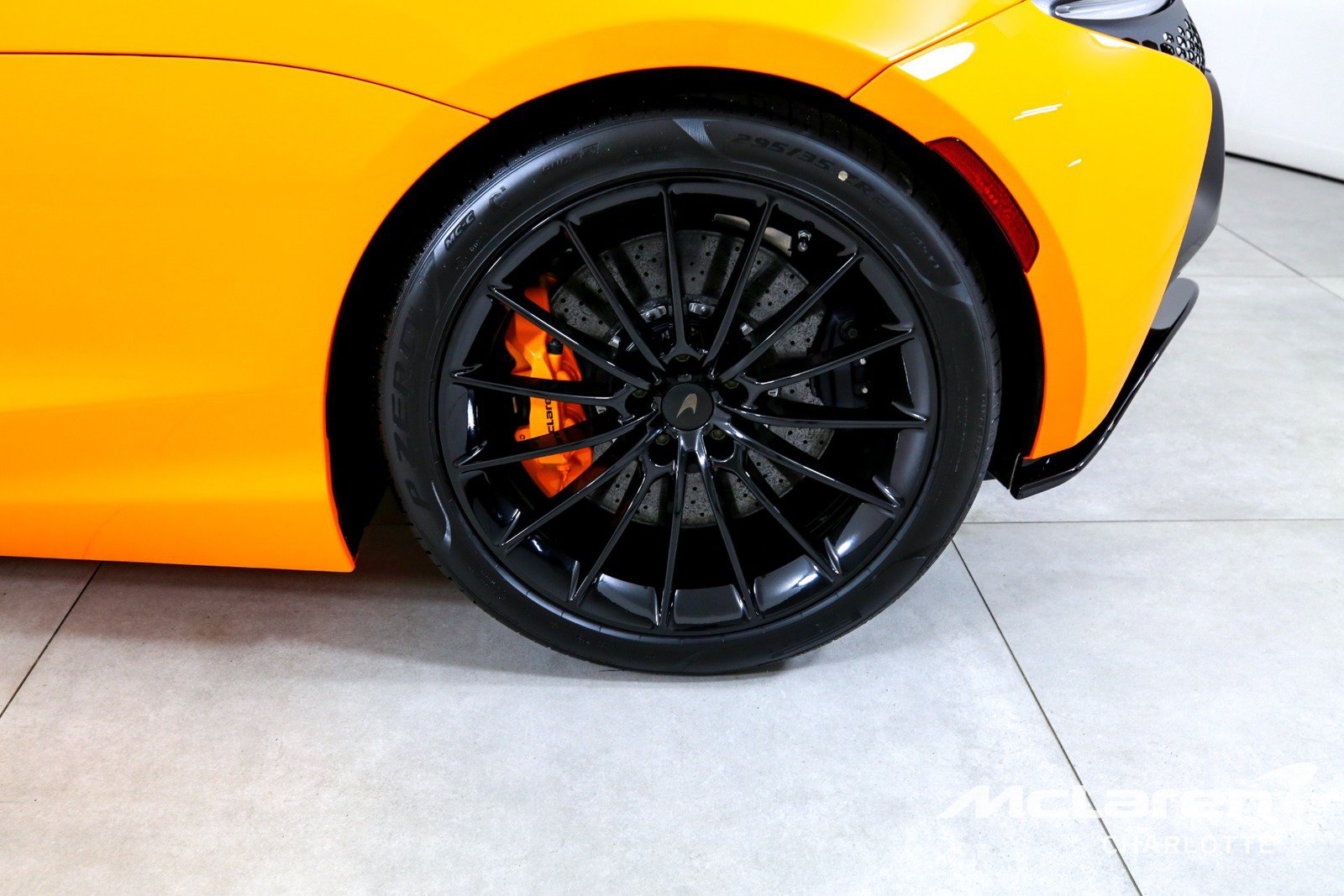 New 2026 McLaren Artura Spider RWD image 27