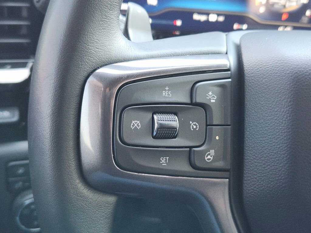 Used 2023 Chevrolet Silverado 1500 ZR2 w/ Technology Package image 31