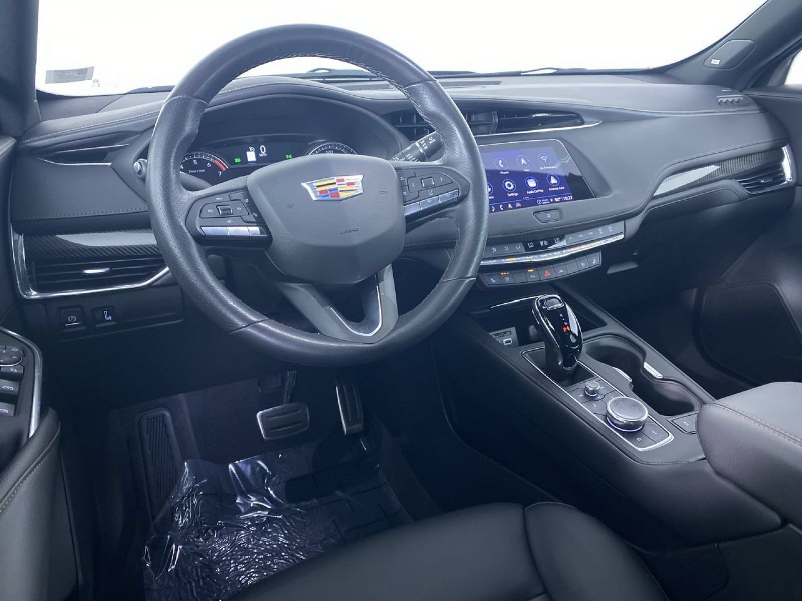 Certified 2023 Cadillac XT4 Sport AWD/4WD image 2