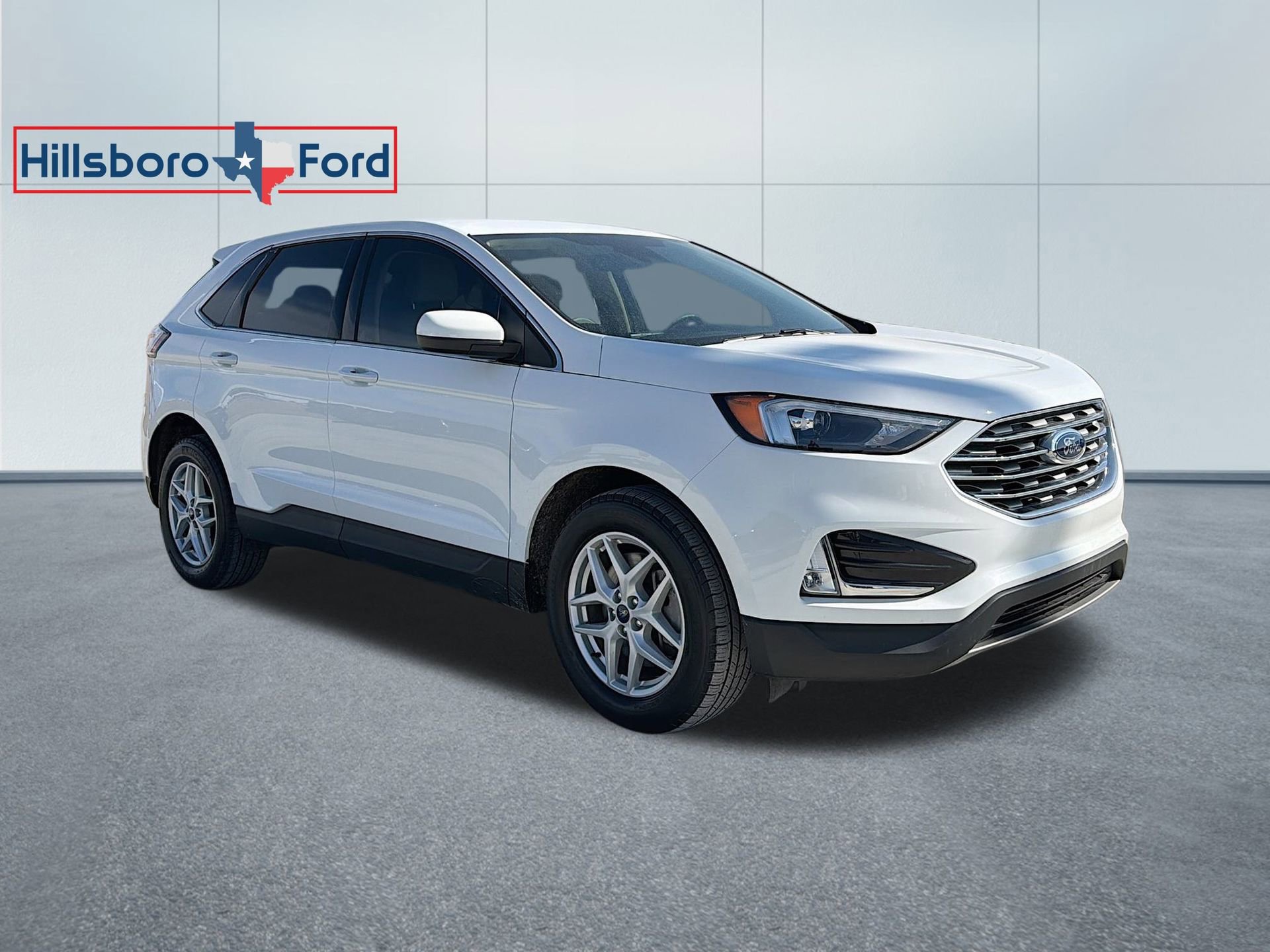 Used 2022 Ford Edge SEL w/ Convenience Package image 4