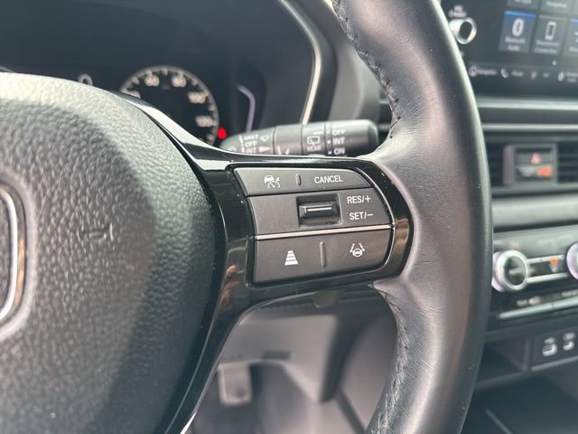 Certified 2023 Honda Pilot Touring image 17