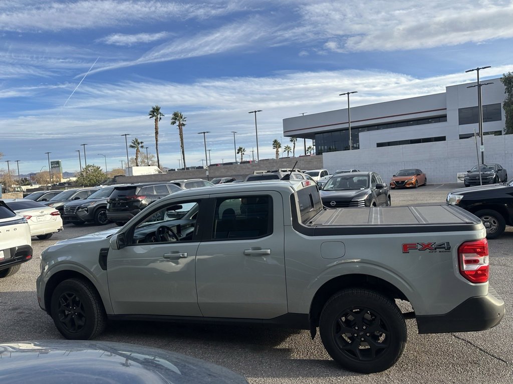 Used 2023 Ford Maverick Lariat w/ Lariat Luxury Package image 8