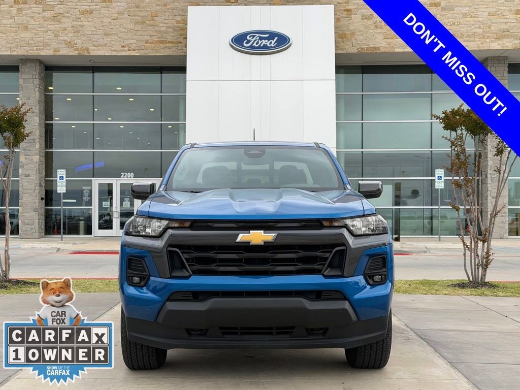 Used 2023 Chevrolet Colorado LT w/ LT Convenience Package AWD/4WD image 2