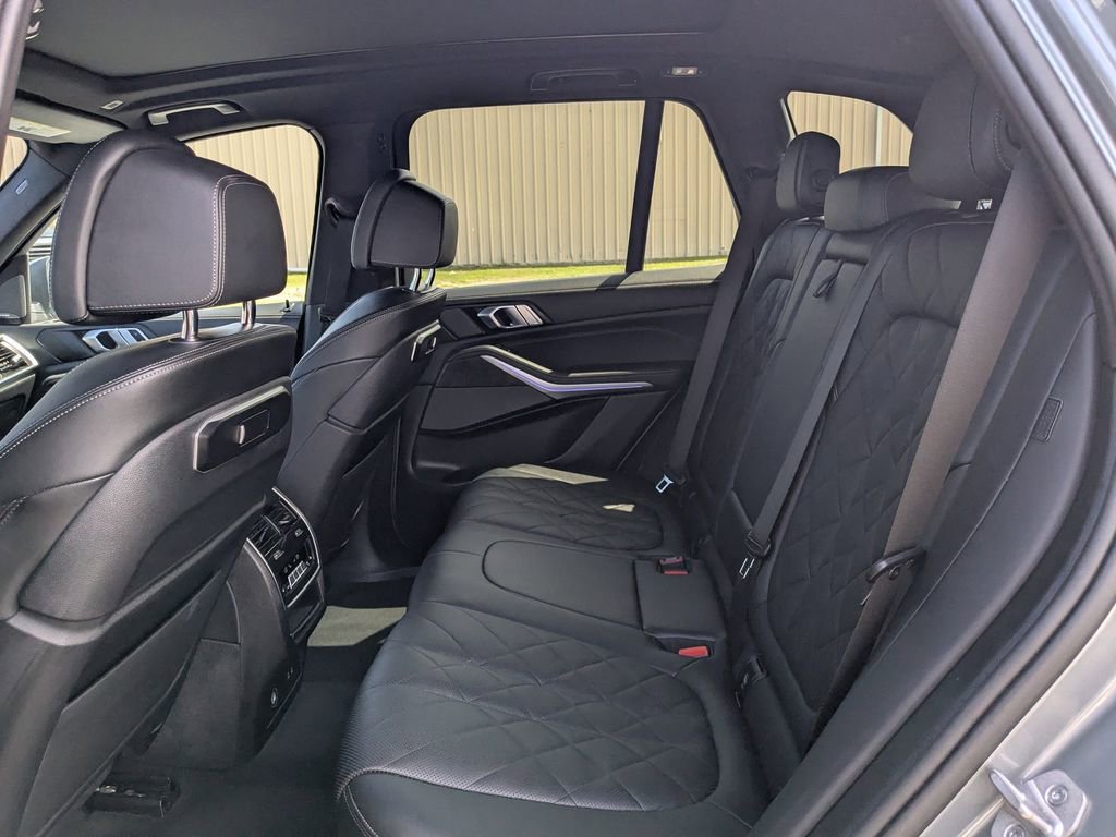 Used 2024 BMW X5 xDrive40i image 16