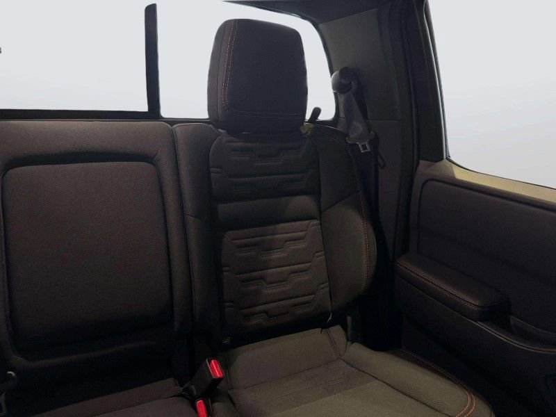 New 2025 Nissan Frontier PRO-4X image 35