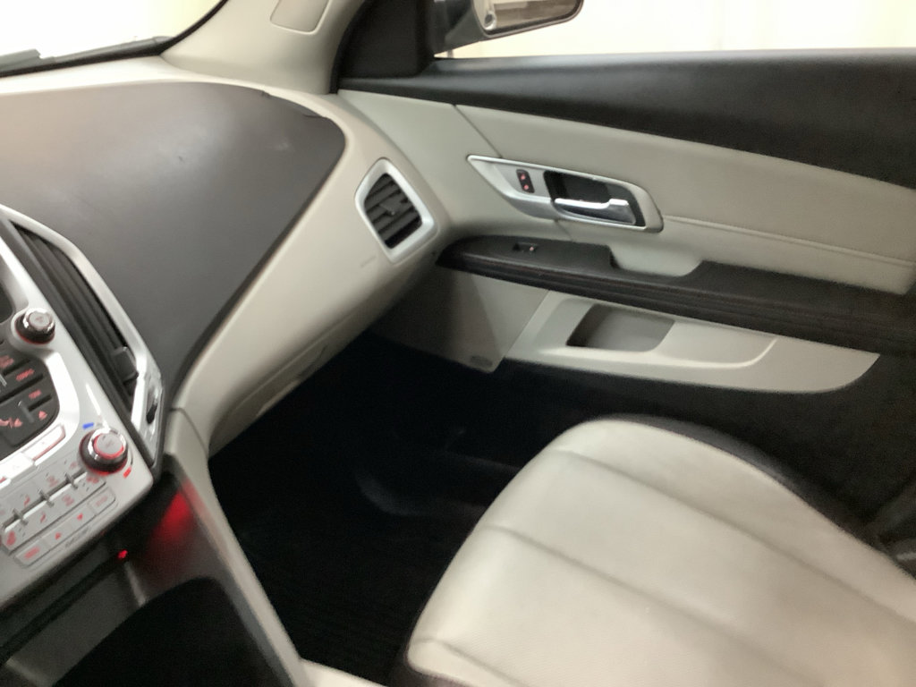 Used 2015 GMC Terrain SLT w/ Chrome Edition image 24