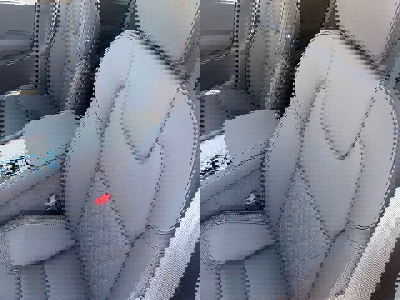 New 2026 Volvo XC90 T8 Plus image 19