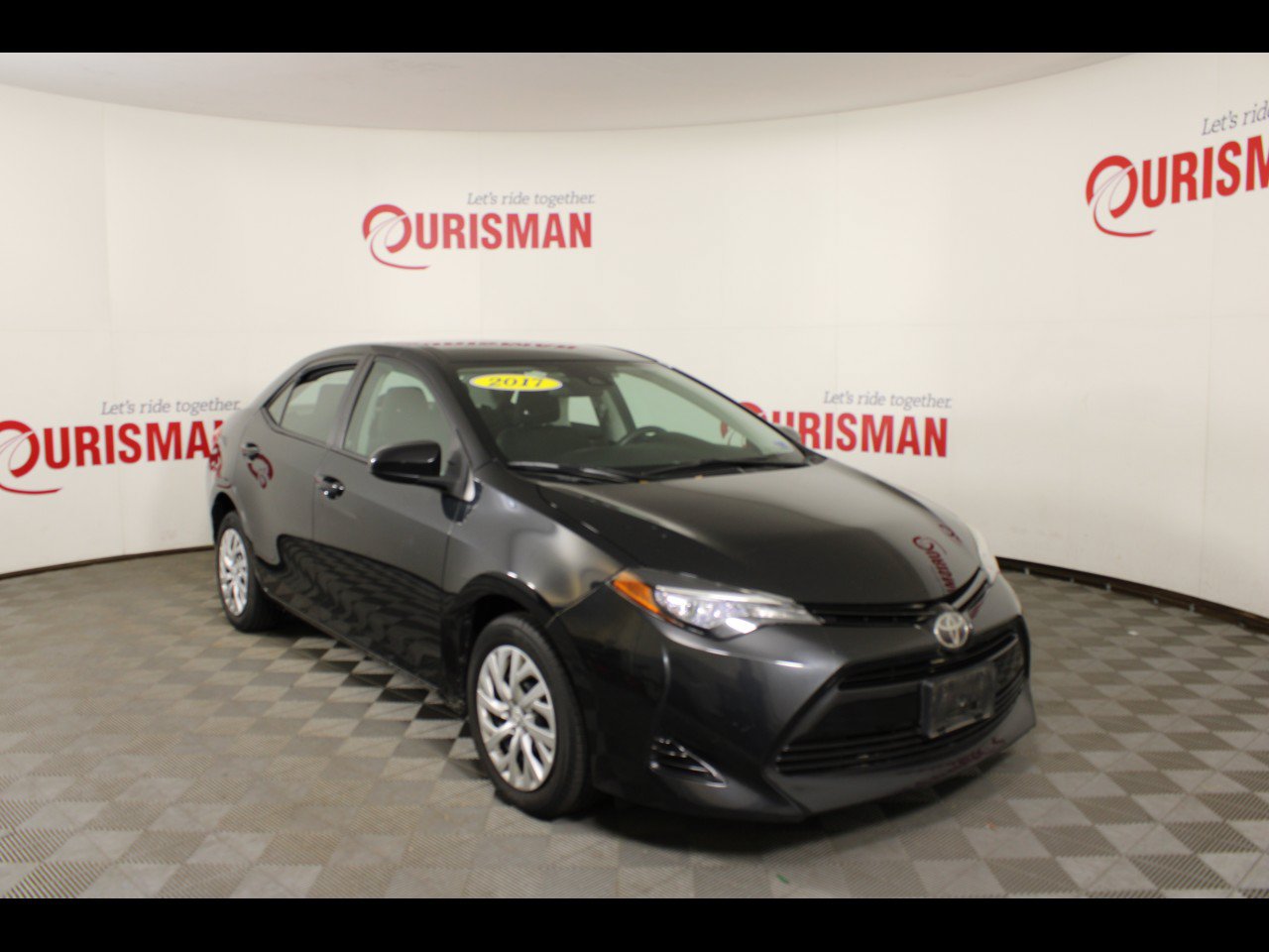 Used 2017 Toyota Corolla LE FWD image 12