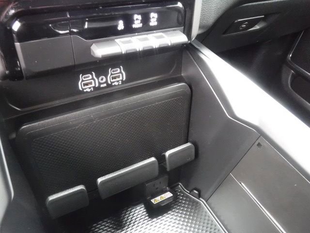 Certified 2026 RAM 1500 Laramie image 27