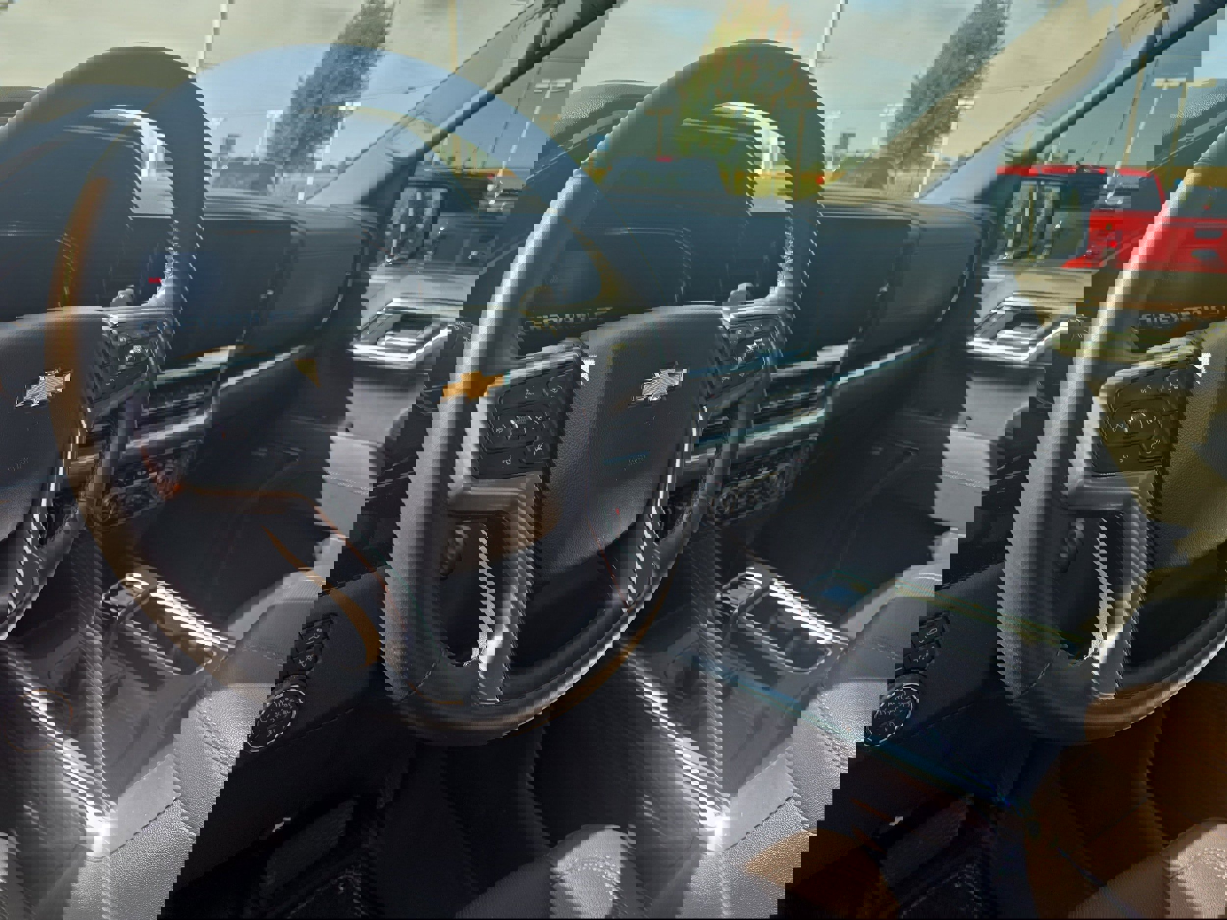 Used 2023 Chevrolet Silverado 1500 LTZ w/ Technology Package image 10