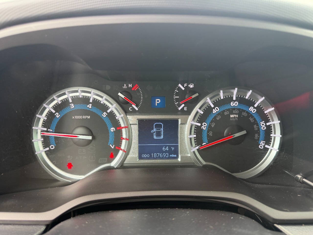 Used 2014 Toyota 4Runner SR5 AWD/4WD image 23