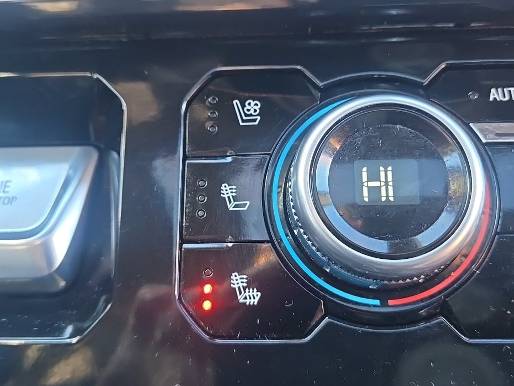 Used 2024 GMC Sierra 3500 Denali Ultimate image 29