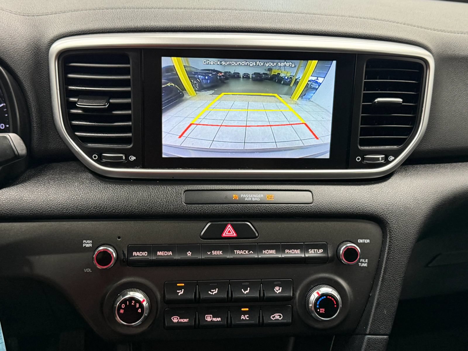 Used 2022 Kia Sportage LX AWD/4WD image 33