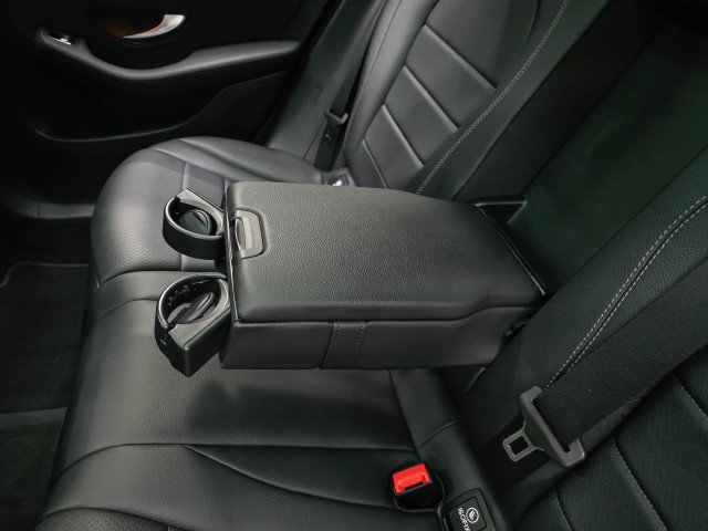 Used 2021 Mercedes-Benz GLC 300 4MATIC image 19