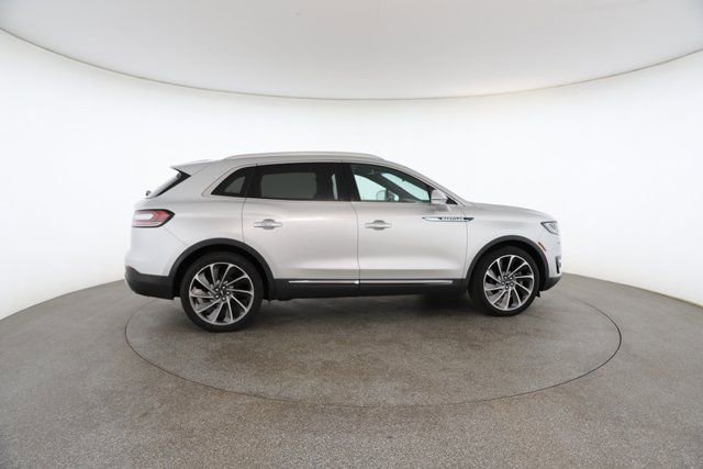 Used 2019 Lincoln Nautilus Reserve w/ Driver Assistance Package image 21