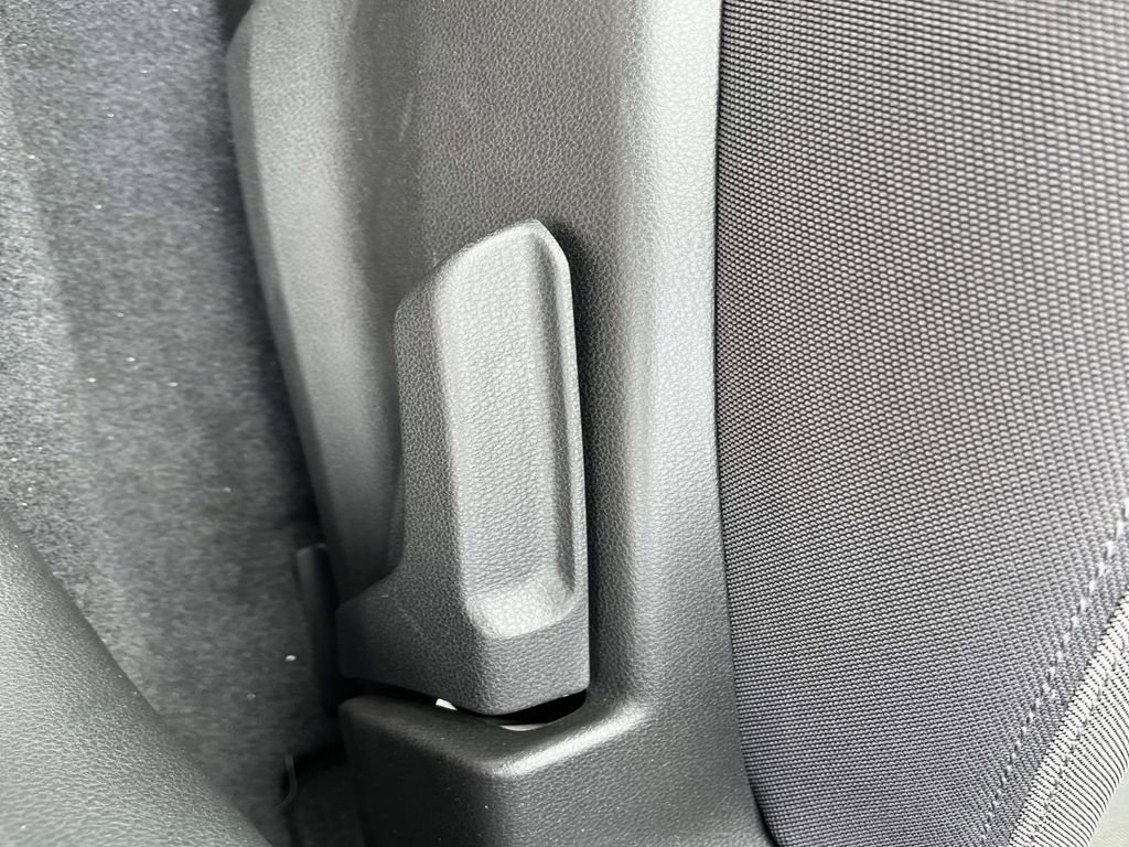 Used 2025 Subaru Impreza 2.0i image 27