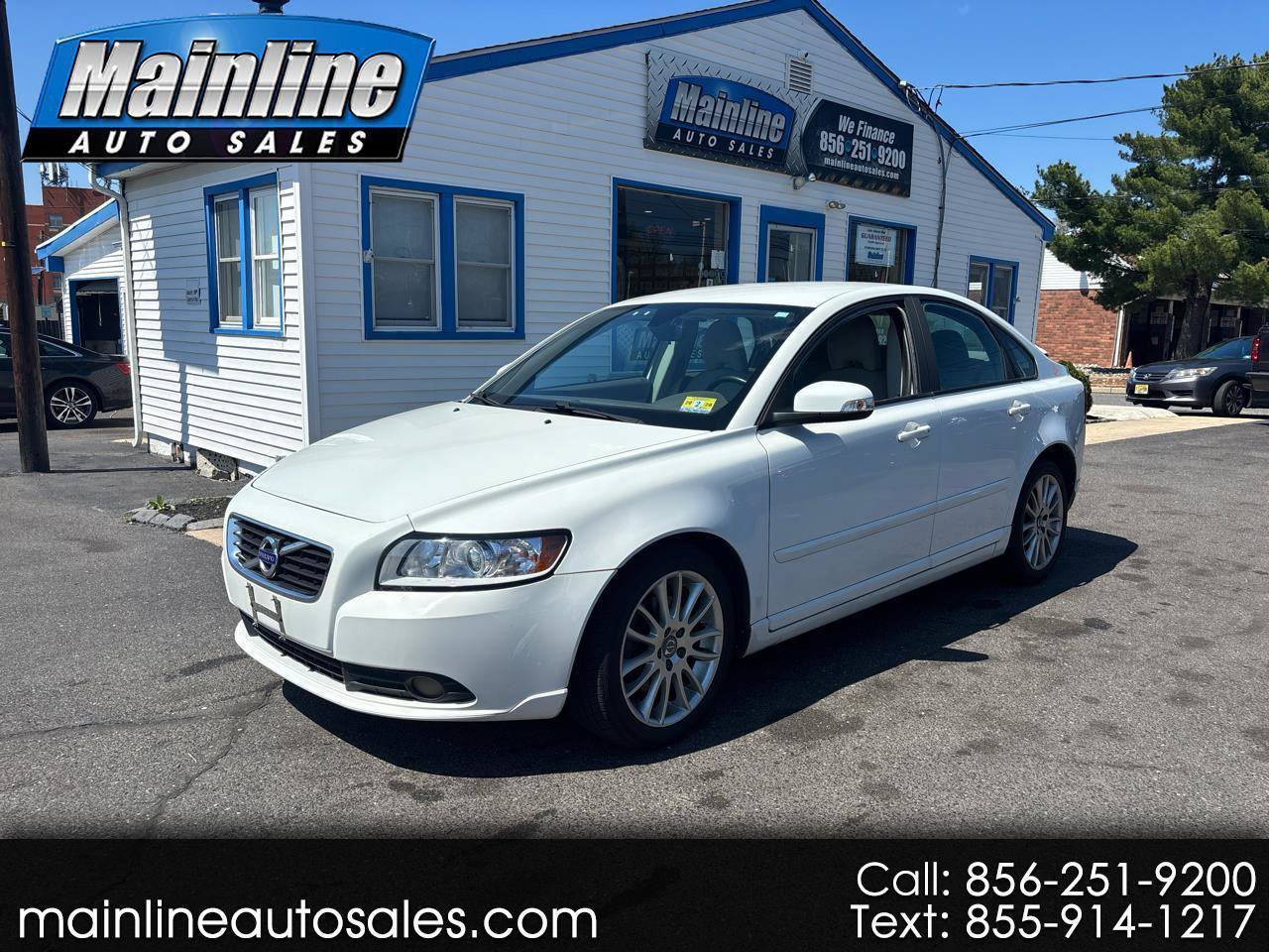 Used 2010 Volvo S40 2.4i image 1