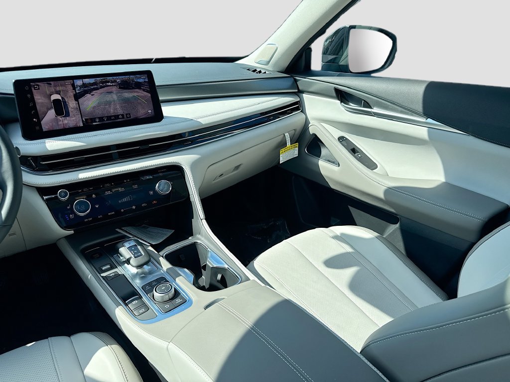 Certified 2026 INFINITI QX60 Luxe w/ Cargo Package FWD image 26