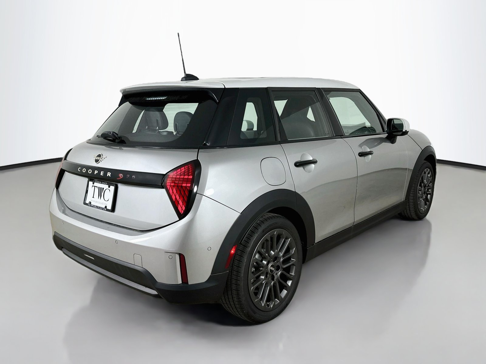 New 2026 MINI Cooper S FWD image 5
