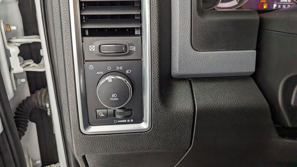 Used 2019 RAM 1500 Classic Warlock image 21