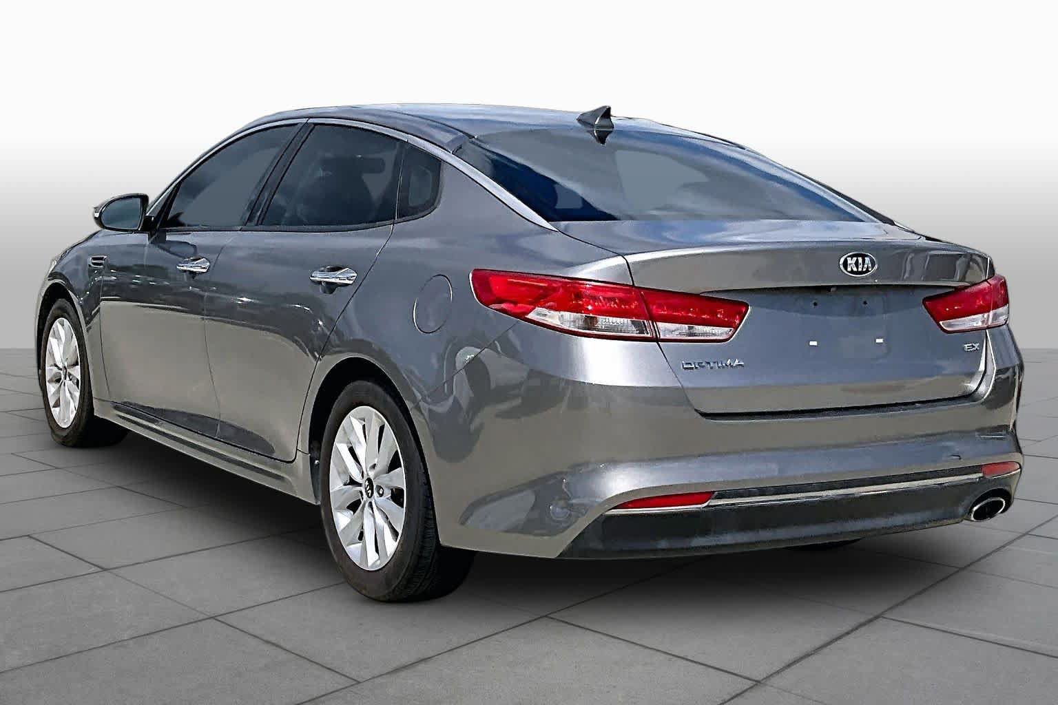 Used 2016 Kia Optima EX FWD image 10