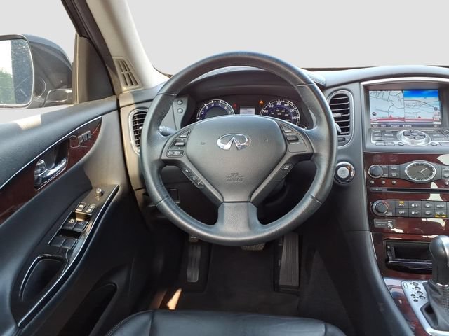 Certified 2017 INFINITI QX50 AWD w/ Deluxe Touring Package image 30