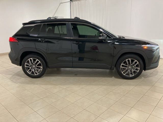 Used 2026 Toyota Corolla Cross XLE w/ Convenience Package AWD/4WD image 6