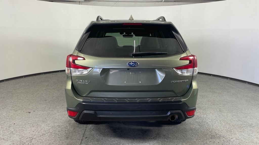 Used 2020 Subaru Forester Limited w/ Popular Package #3 AWD/4WD image 4