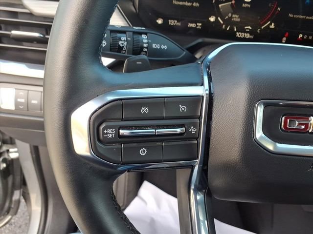 Used 2025 GMC Acadia Elevation image 18